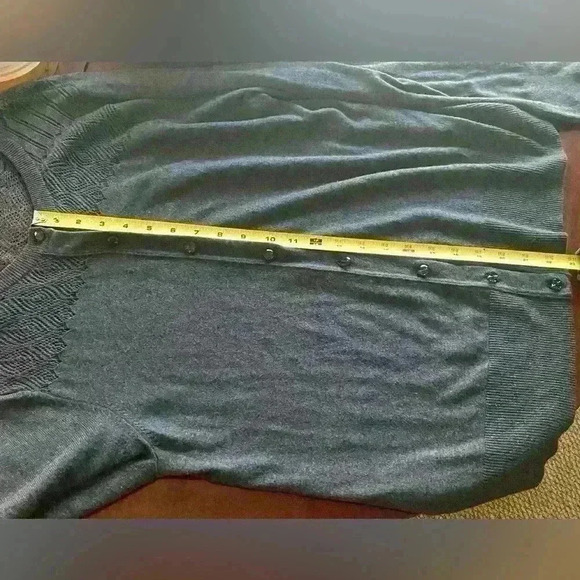 Eddie Bauer Gray Cardigan with Faux Gemstone Buttons and Patterned Top XL - Picture 8 of 11